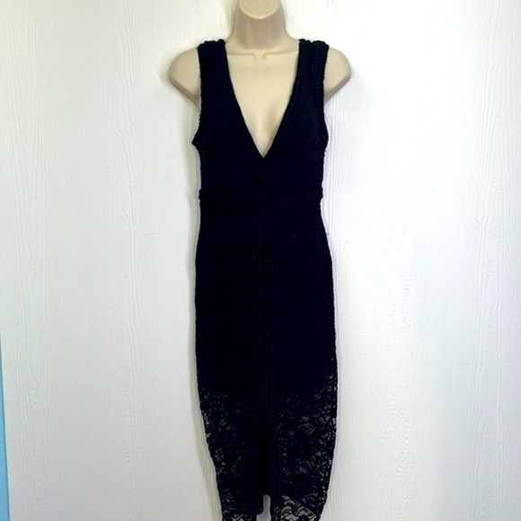 Forever 21 - Black Flat Lace Lined Deep V Neck Sleeveless Midi Dress Size Small - Picture 2 of 13